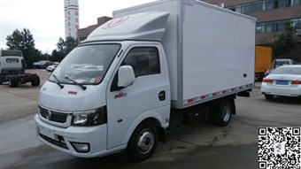 國(guó)五東風(fēng)逸途廂式冷藏車